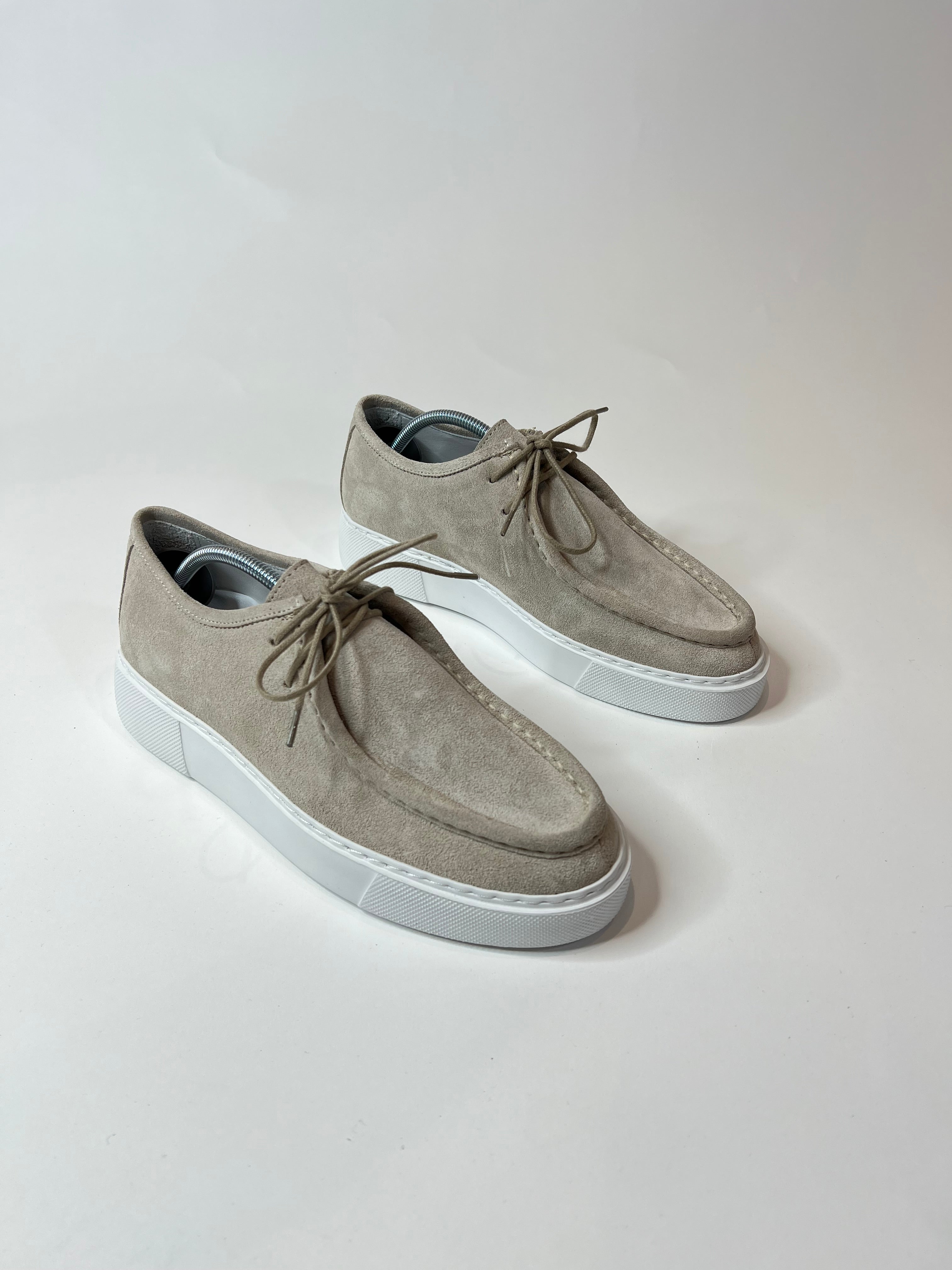Marfélli Suede Loafers Met Veters Greige