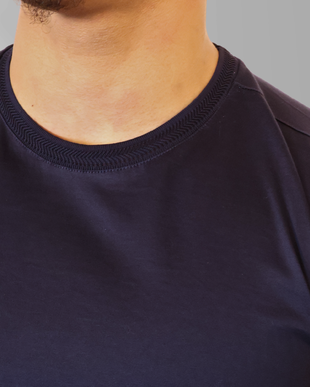 Mercesized High-Neck T-Shirt Navy