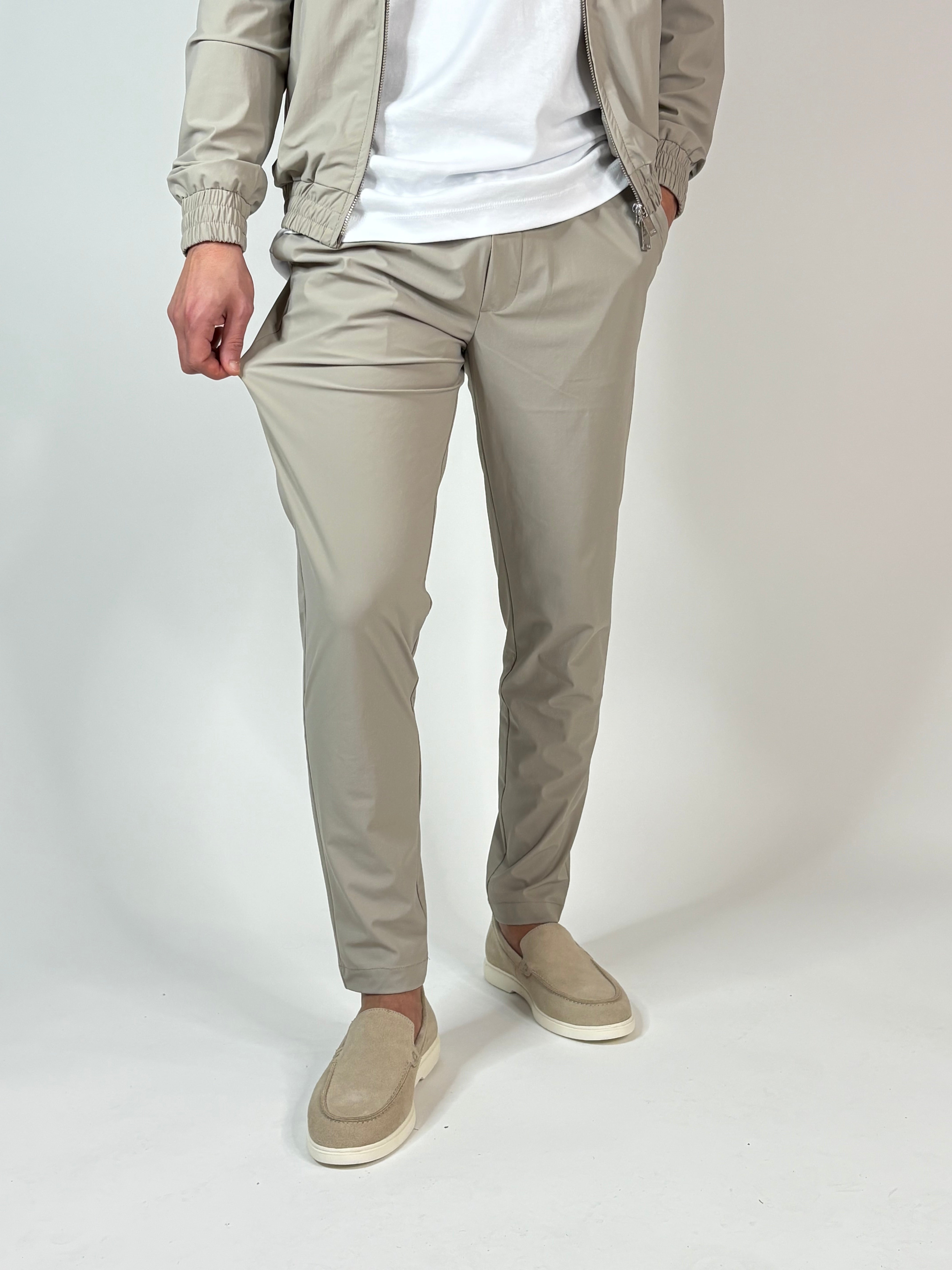 Elegant Tracksuit Beige