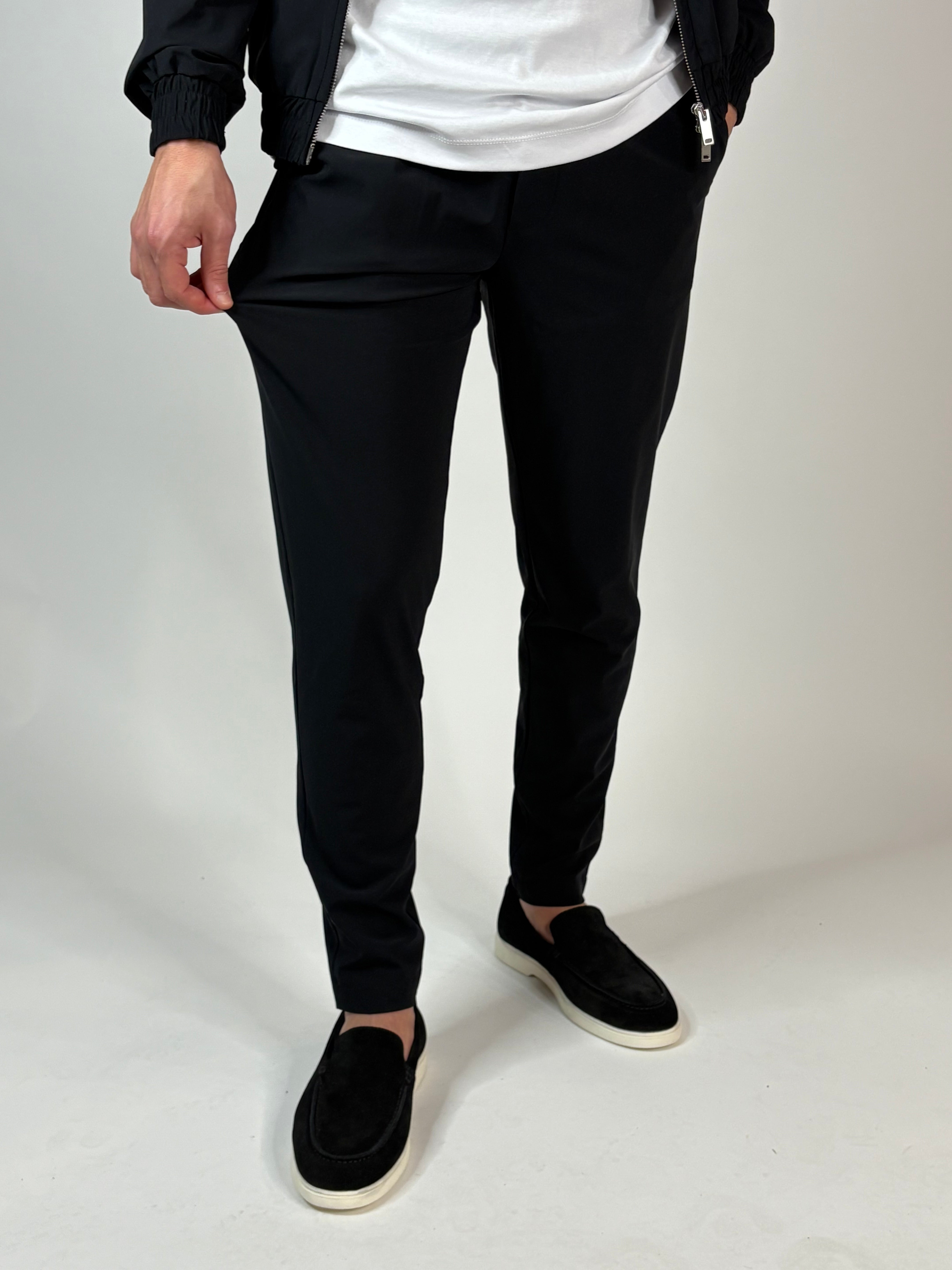 Elegant Tracksuit Black